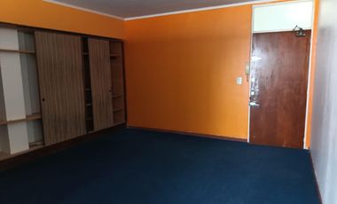 Oficina Comercial de 40 m² en Excelente Estado Muy Luminosa