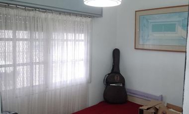 CASA DE TRES AMBIENTES.