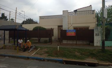 PROPIEDAD EN VENTA esquina ideal emprendimiento RETASADA