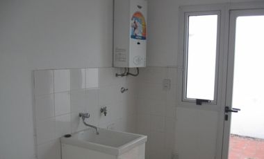 Casa de dos dormitorios con vista al rio