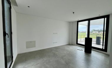 Casa a estrenar de 6 amb en barrio privado San Eliseo