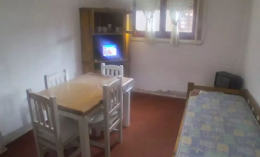 EXCELENTE DEPARTAMENTO DE 2 AMBIENTES EN EL MEJOR LUGAR DE SAN BERNARDO. AMUEBLADO