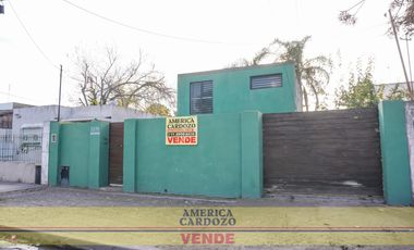 CASA QUINTA VILLA ZAPIOLA, 400M2, MORENO