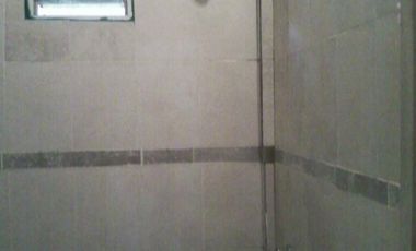 Departamento en ALQUILER con un dormitorio en Monte Grande, sin chicos ni mascotas.-