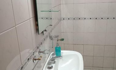 DUPLEX DE 2 AMB. Y MEDIO AMBIENTES CON COCHERA EN CASTELAR