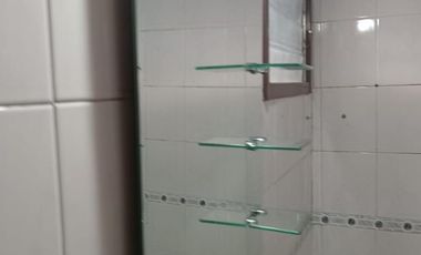 DUPLEX DE 2 AMB. Y MEDIO AMBIENTES CON COCHERA EN CASTELAR