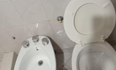 DUPLEX DE 2 AMB. Y MEDIO AMBIENTES CON COCHERA EN CASTELAR