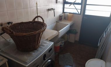 Chalet 5 ambientes EN ALQUILER, Besares 500, Ituzaingó