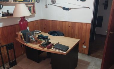 Chalet 5 ambientes EN ALQUILER, Besares 500, Ituzaingó