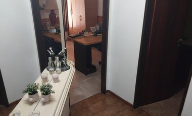 Chalet 5 ambientes EN ALQUILER, Besares 500, Ituzaingó
