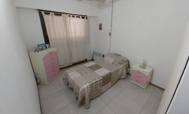 Chalet 5 ambientes EN ALQUILER, Besares 500, Ituzaingó