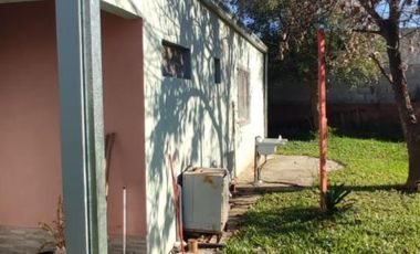 VENTA - Amplia vivienda en Amplio lote CON DEPARTAMENTO