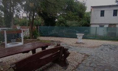 VENDO CASA 4 AMB CON LOSA GRAN PARQUE A METROS DE LA COSTA