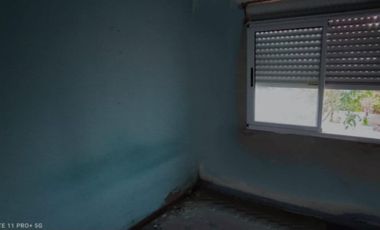 VENDO CHALET 4 AMBIENTES EN BARRIO SAN CARLOS