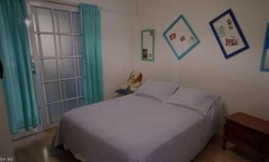 VENDO CHALET 4 AMBIENTES EN BARRIO SAN CARLOS