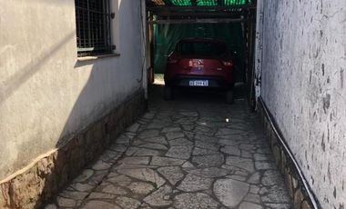 VENTA DE CASA TIPO CHALET DE TRES AMB ZONA J L SUAREZ