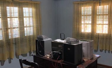 VENTA DE CASA TIPO CHALET DE TRES AMB ZONA J L SUAREZ