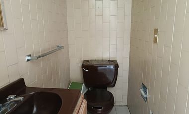 Planta baja para Oficinas y/o Consultorios en Renta en Colonia Artesanos