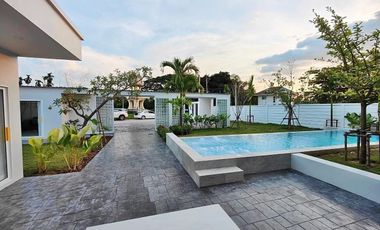 6 Bedroom Villa for sale in San Na Meng, Chiang Mai