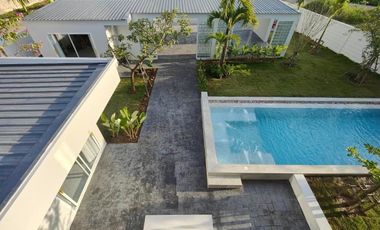 6 Bedroom Villa for sale in San Na Meng, Chiang Mai