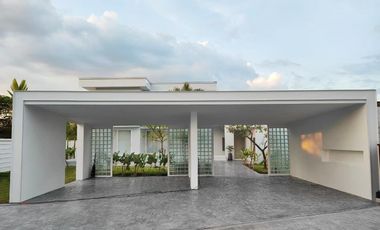 6 Bedroom Villa for sale in San Na Meng, Chiang Mai