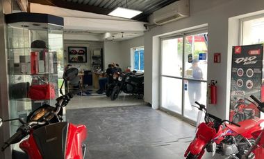 Local comercial en venta en Ave. Gómez Morín en San Pedro Garza García
