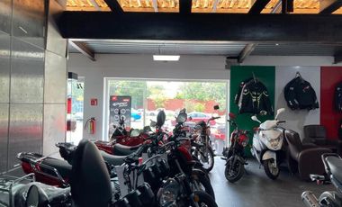 Local comercial en venta en Ave. Gómez Morín en San Pedro Garza García