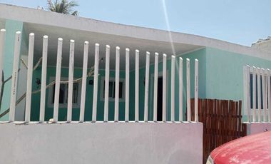 Casa de una planta y con piscina en Chuburná Puerto