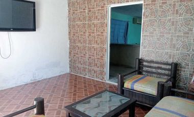 Casa de una planta y con piscina en Chuburná Puerto