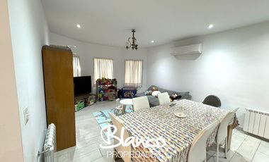 Casa en Venta en Santa María de los Olivos, Malvinas Argentinas, G.B.A. Zona Norte, Argentina