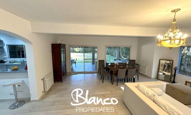 Casa en Venta en Santa María de los Olivos, Malvinas Argentinas, G.B.A. Zona Norte, Argentina