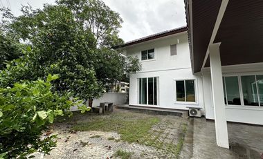 4 Bedroom house for SALE at Moo Baan Sintana
