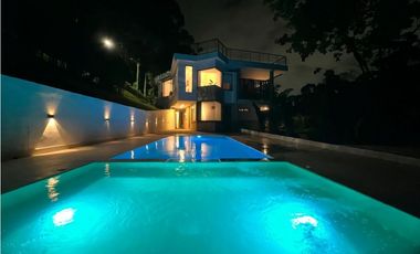 Casa para Arriendo Amoblado en el Poblado San Lucas