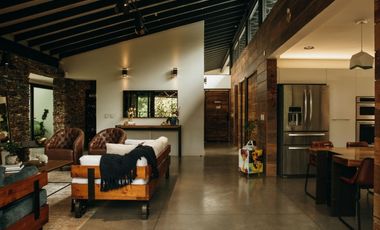 Se Vende Casa Finca en Envigado