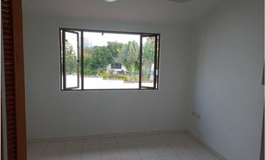 Casa Urbana a la Venta en La Mesa Cundi