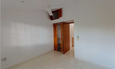 Casa Urbana a la Venta en La Mesa Cundi