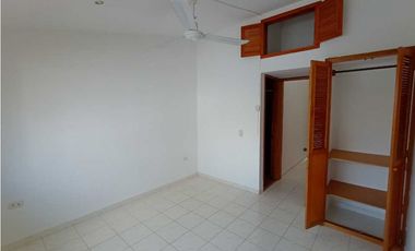 Casa Urbana a la Venta en La Mesa Cundi