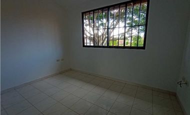 Casa Urbana a la Venta en La Mesa Cundi