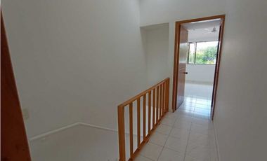 Casa Urbana a la Venta en La Mesa Cundi