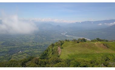 LOTE EN FREDONIA (MARSELLA)