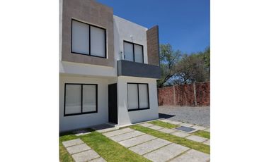CASA EN VENTA EN SAN JUAN DEL RIO QUERETARO