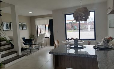 CASA EN VENTA EN SAN JUAN DEL RIO QUERETARO