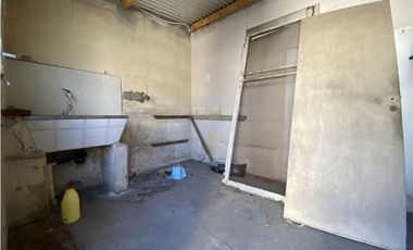 MÉXICO 6484, entre Roma e Islas Malvinas, Isidro Casanova