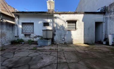 MÉXICO 6484, entre Roma e Islas Malvinas, Isidro Casanova