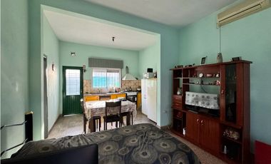 Venta casa centro paso del rey Apto cred hip
