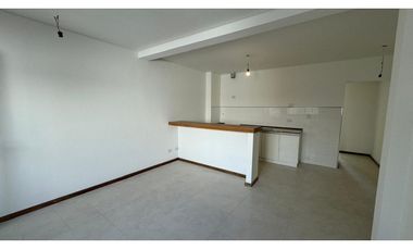 VENDE DEPARTAMENTO A ESTRENAR EN GODOY CRUZ apto crédito