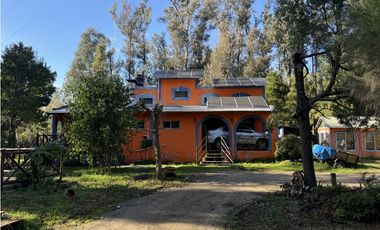 Casa quinta en Barrio Los Bosquecitos en Brandsen