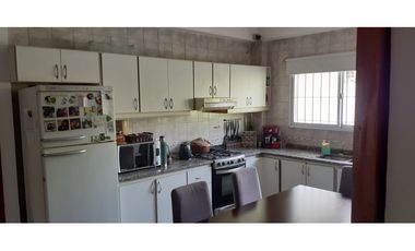 PH al Frente Con Pileta y Quincho