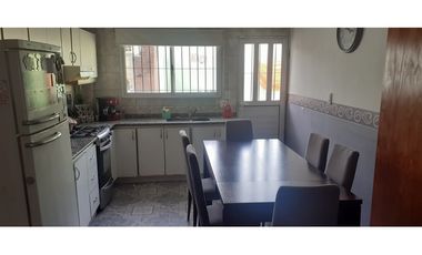 PH al Frente Con Pileta y Quincho