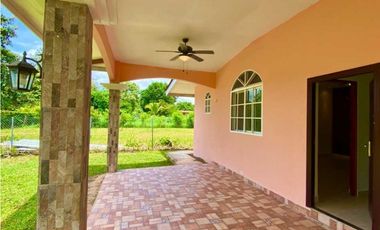 VENDO CASA EN SANTA CLARA